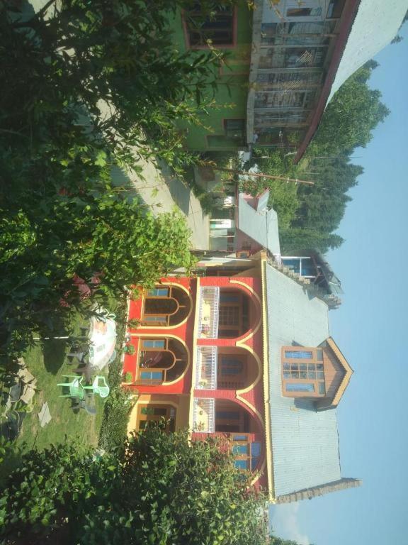 Wani Guest House Gulmarg Zewnętrze zdjęcie